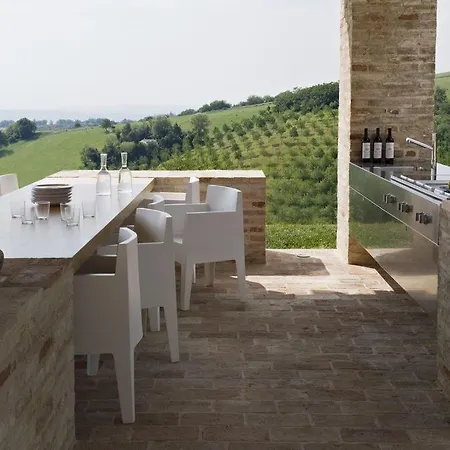 Sleeps 11 Pool Air Con * San Lorenzo in Campo