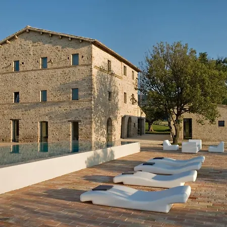 Sleeps 11 Pool Air Con فيلة San Lorenzo in Campo