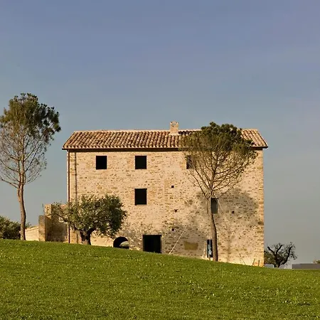 Sleeps 11 Pool Air Con San Lorenzo in Campo
